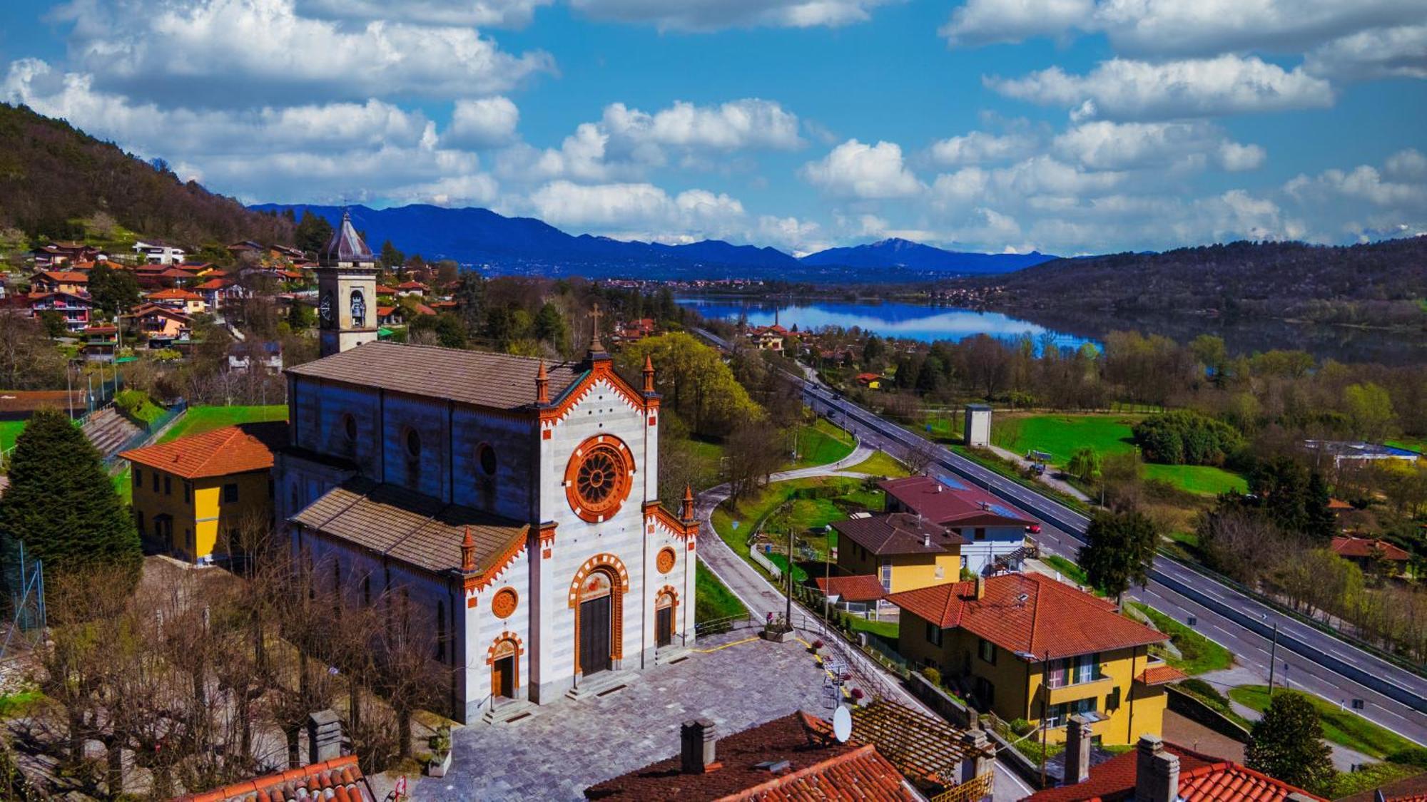 La Casa Dei Laghi 1 Comabbio Monate Maggiore Orta Mercallo Ngoại thất bức ảnh